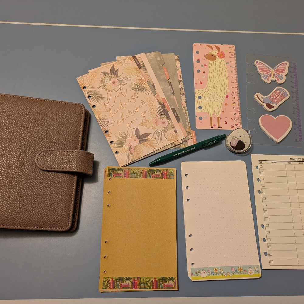 Vegan Leather Personal Ring Planner with Inserts